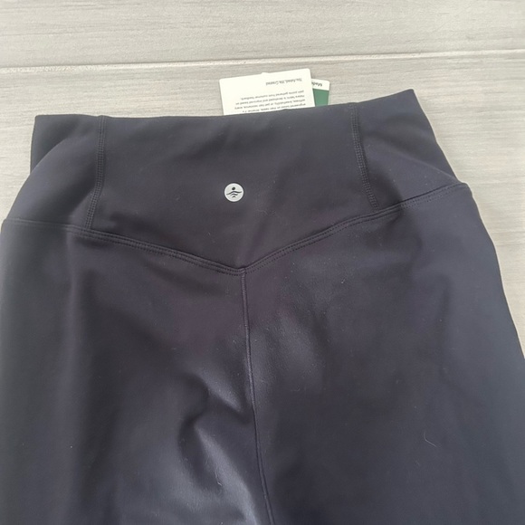 Halara High Waisted Crossover Flare Yoga Leggings Black SP - Picture 6 of 8